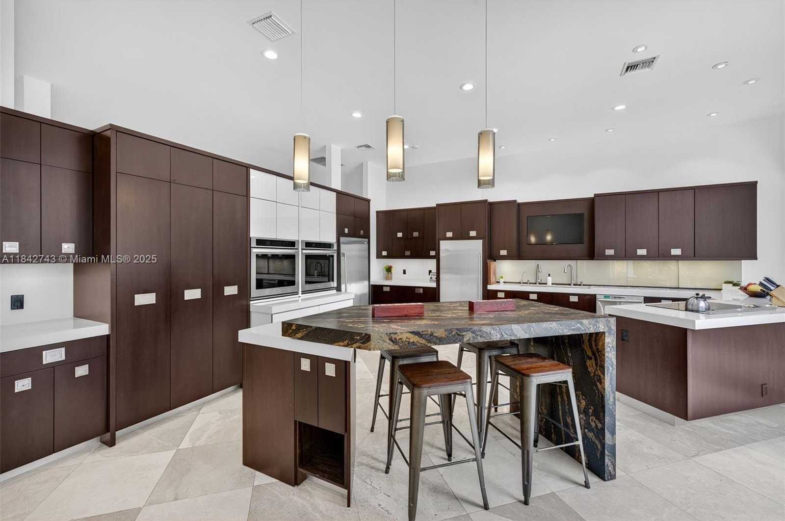 Small Image of 1347 GINGER CIR, Weston Number 13