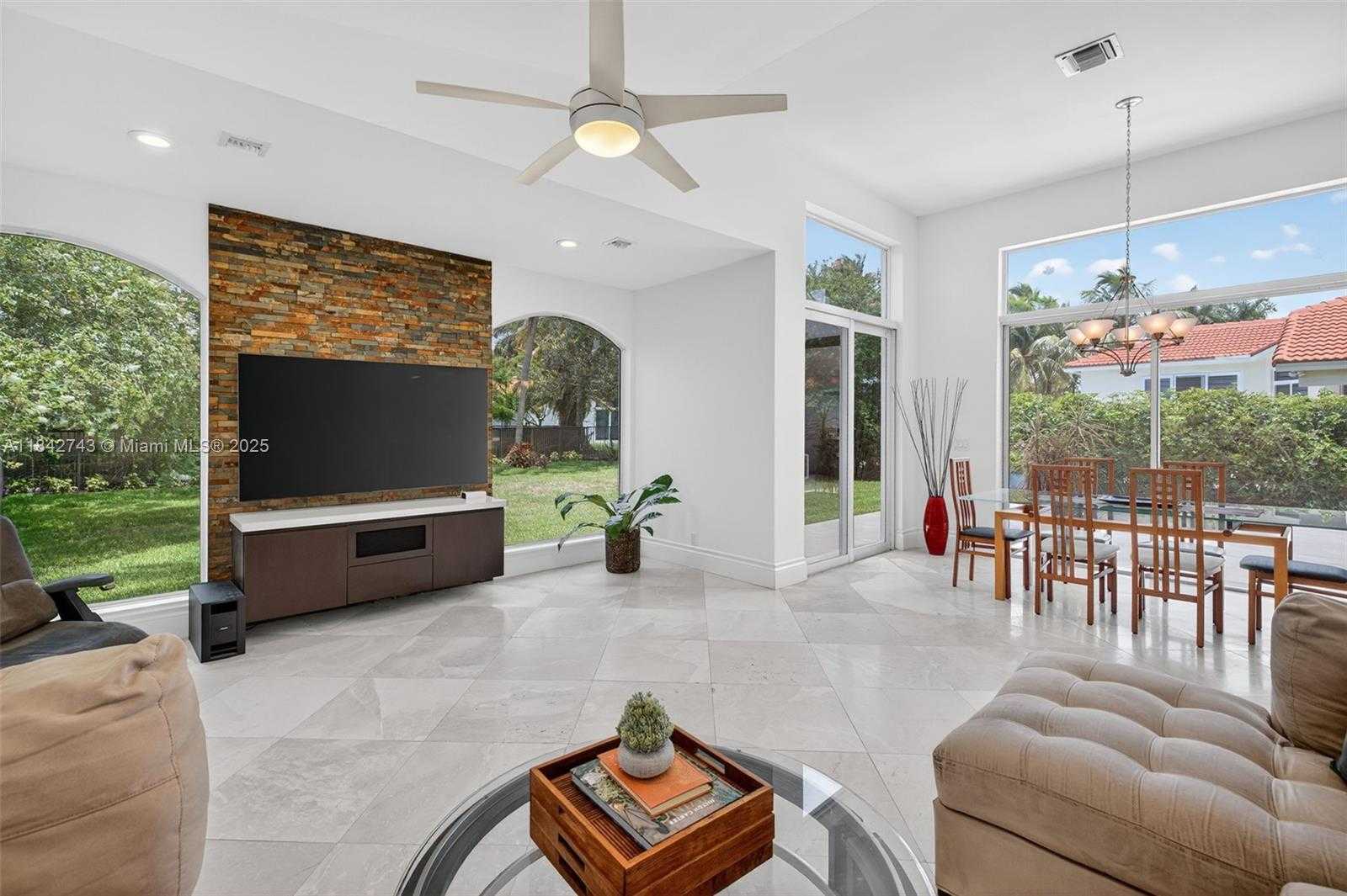 Small Image of 1347 GINGER CIR, Weston Number 33