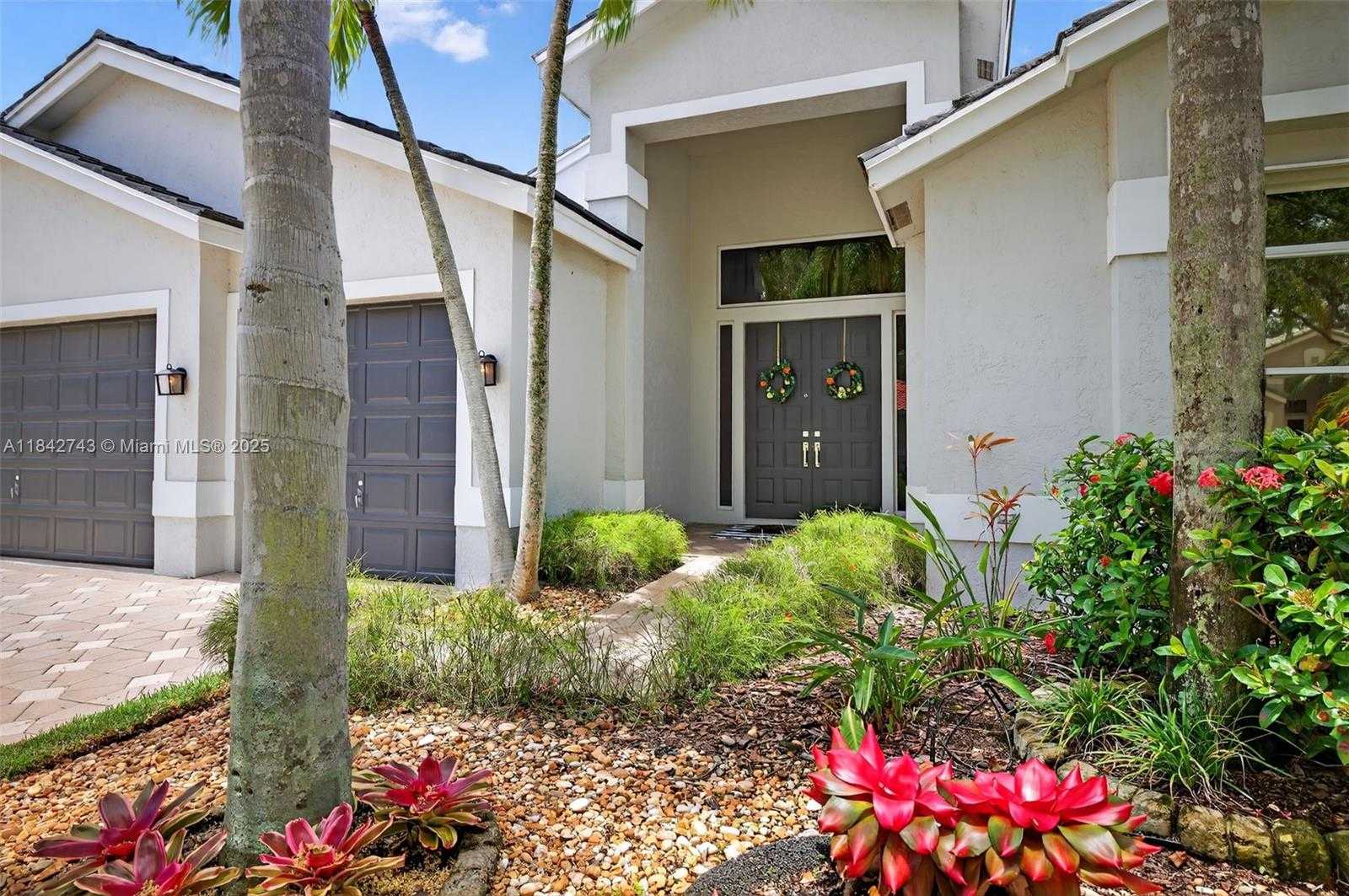 Small Image of 1347 GINGER CIR, Weston Number 4