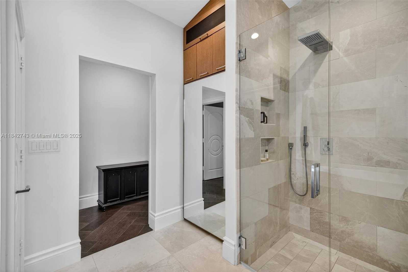 Small Image of 1347 GINGER CIR, Weston Number 43