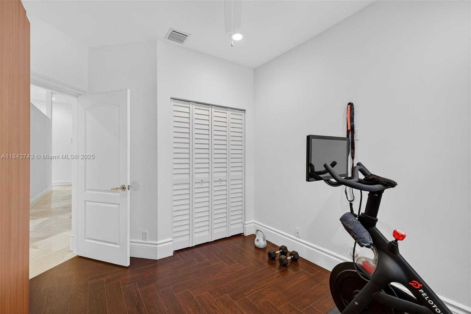 Small Image of 1347 GINGER CIR, Weston Number 47
