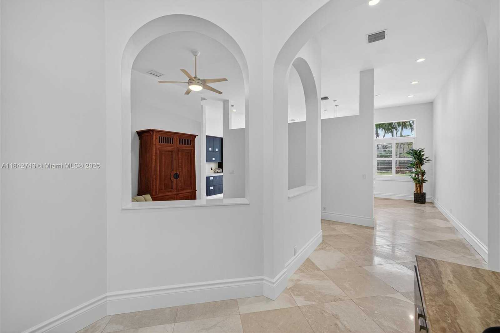 Small Image of 1347 GINGER CIR, Weston Number 5