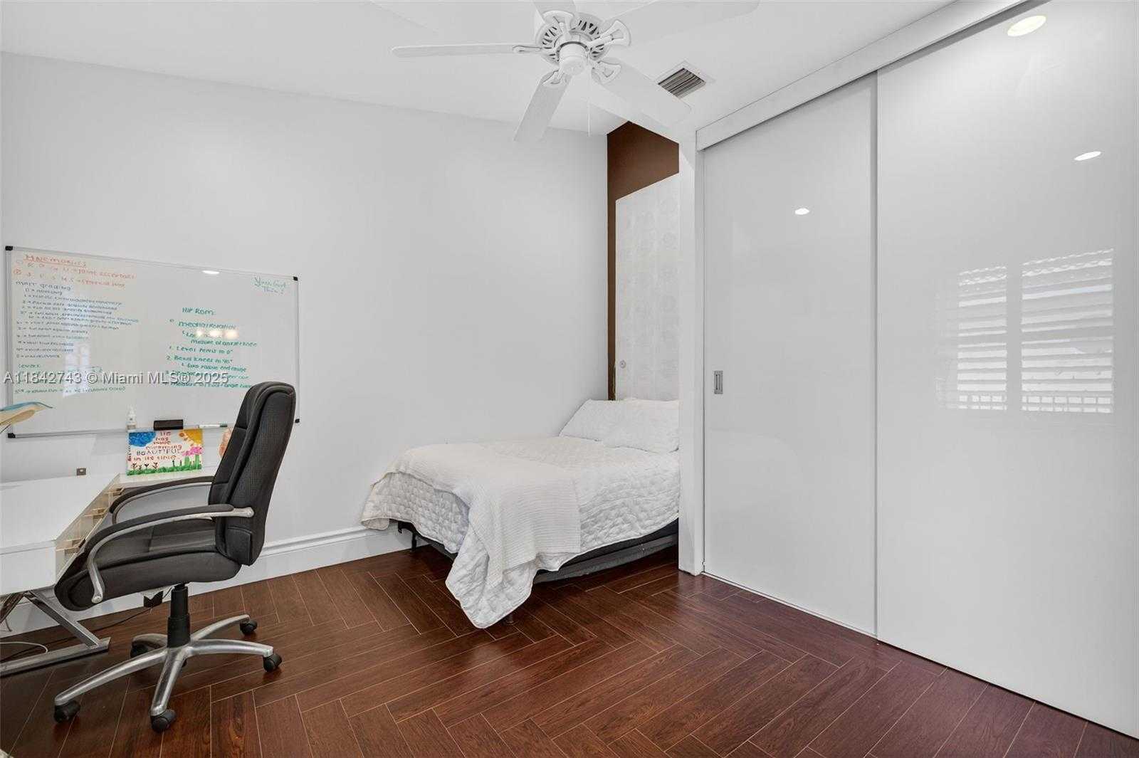 Small Image of 1347 GINGER CIR, Weston Number 51