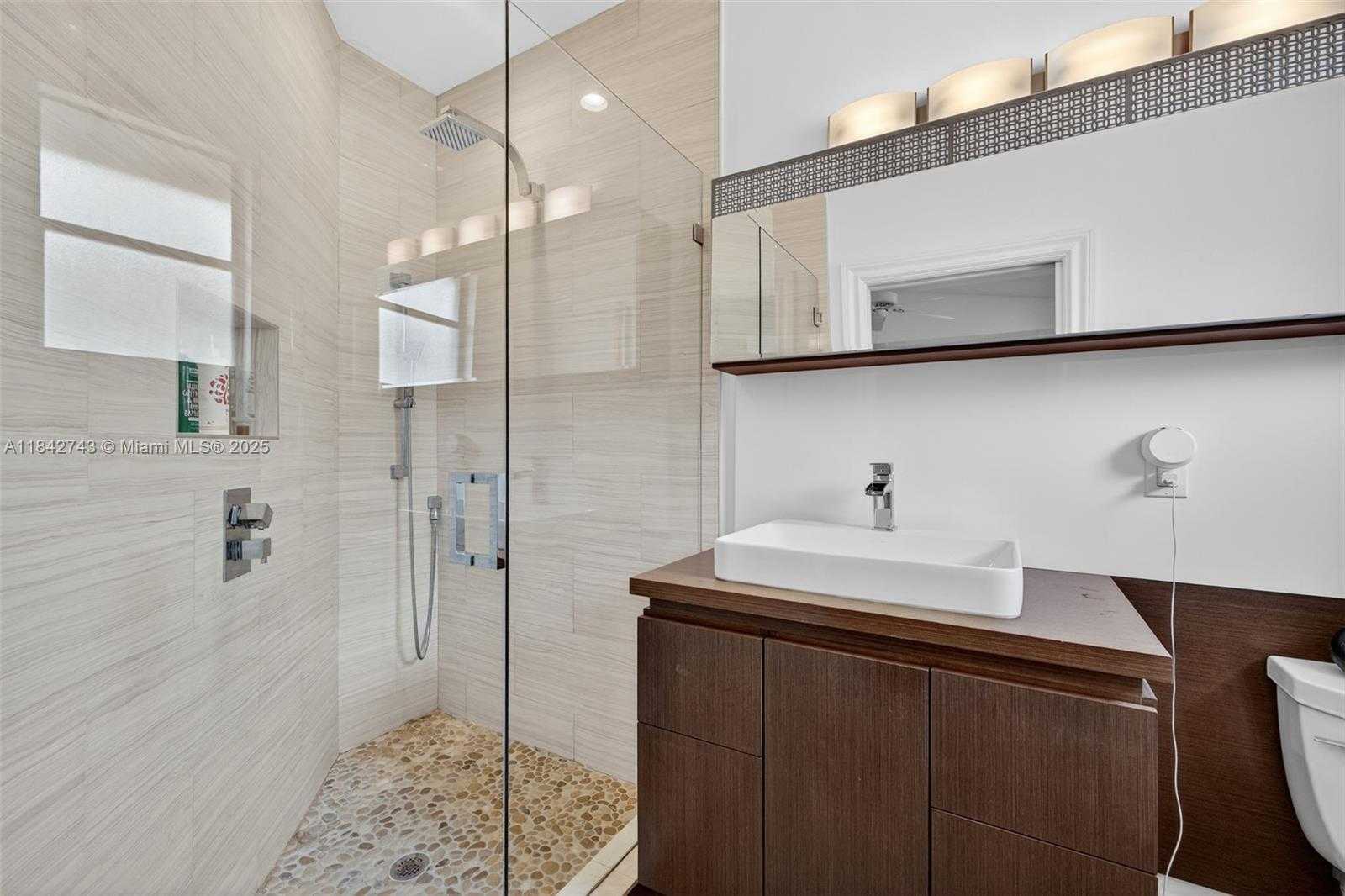 Small Image of 1347 GINGER CIR, Weston Number 53