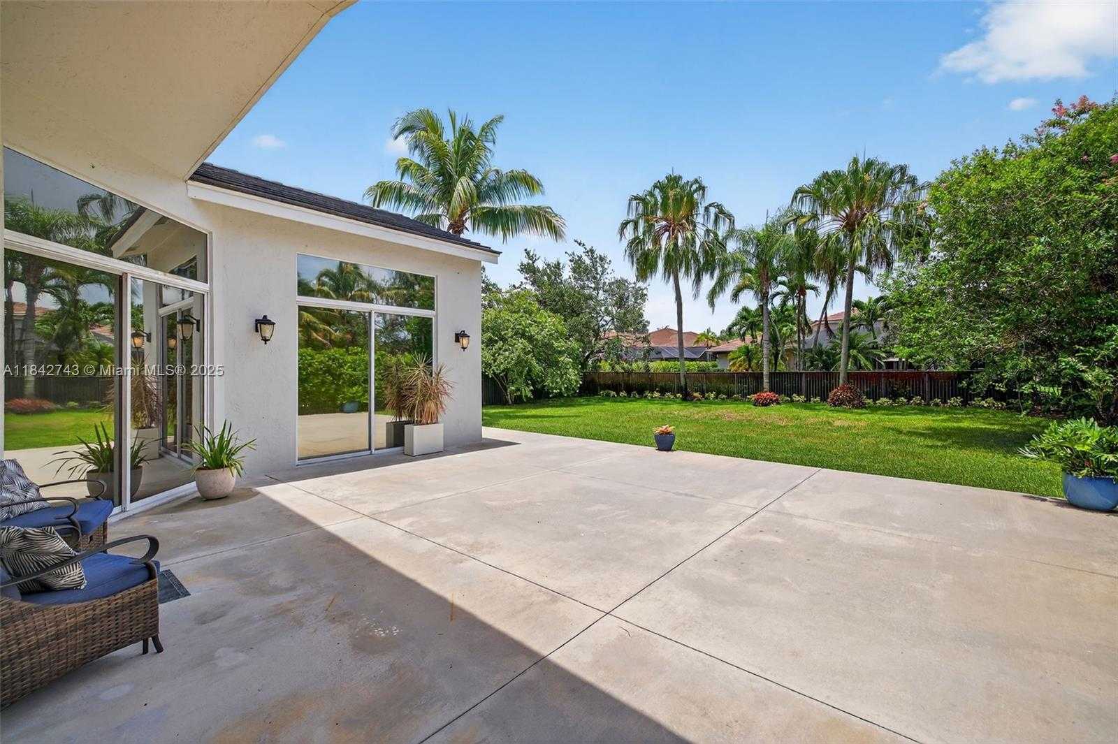 Small Image of 1347 GINGER CIR, Weston Number 56