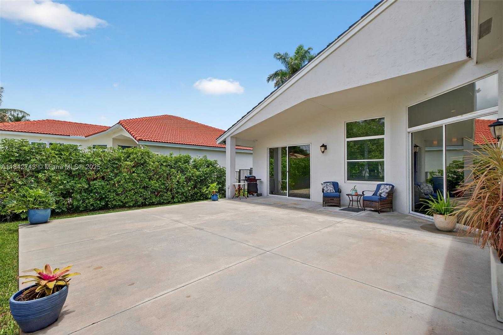 Small Image of 1347 GINGER CIR, Weston Number 62