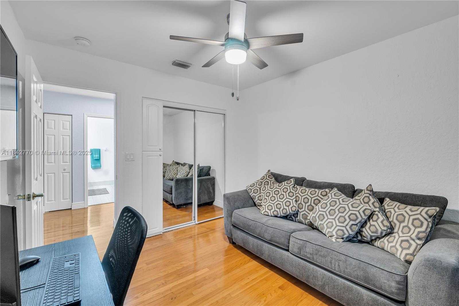 Small Image of 4811 NORTH WEST 55TH DR, Coconut Creek Number 36