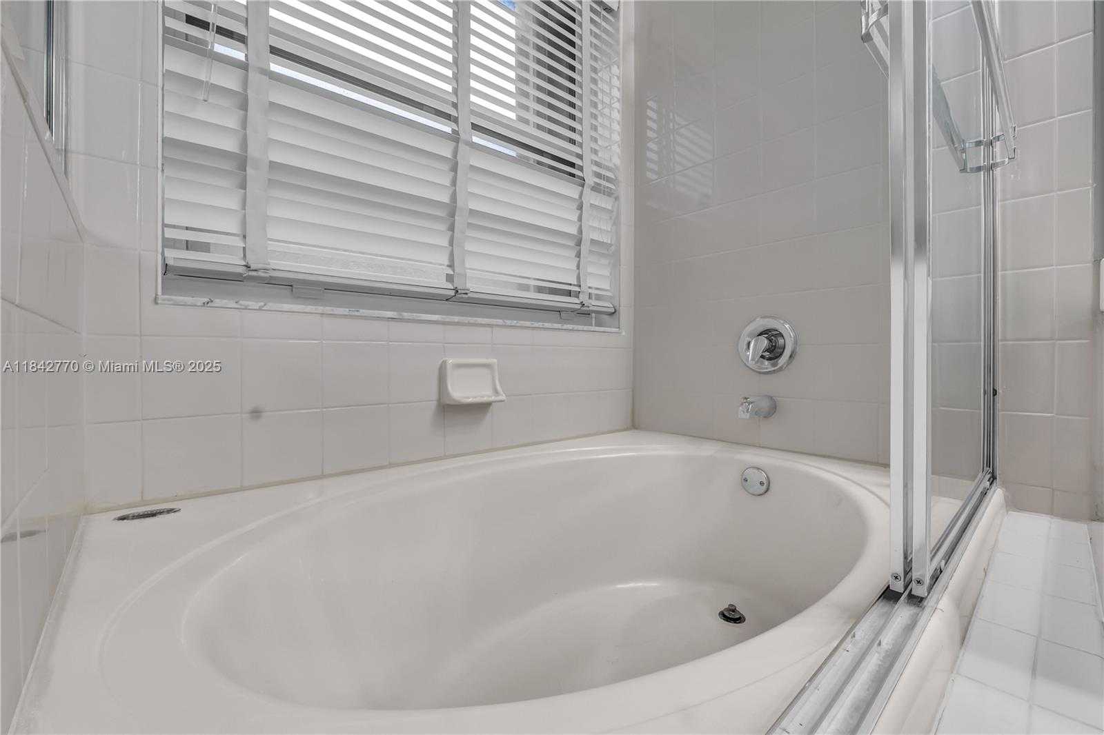 Small Image of 4811 NORTH WEST 55TH DR, Coconut Creek Number 43