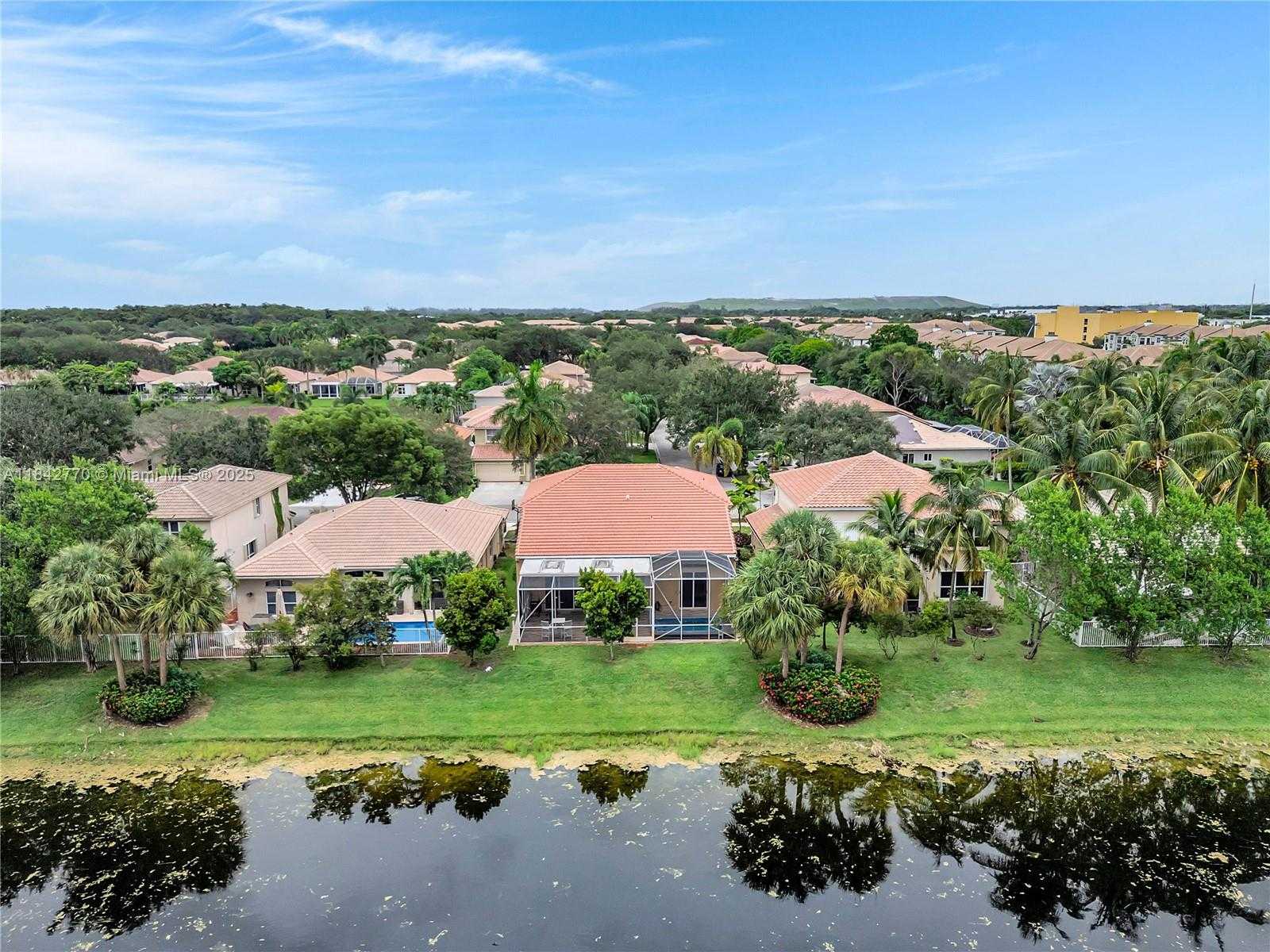 Small Image of 4811 NORTH WEST 55TH DR, Coconut Creek Number 46