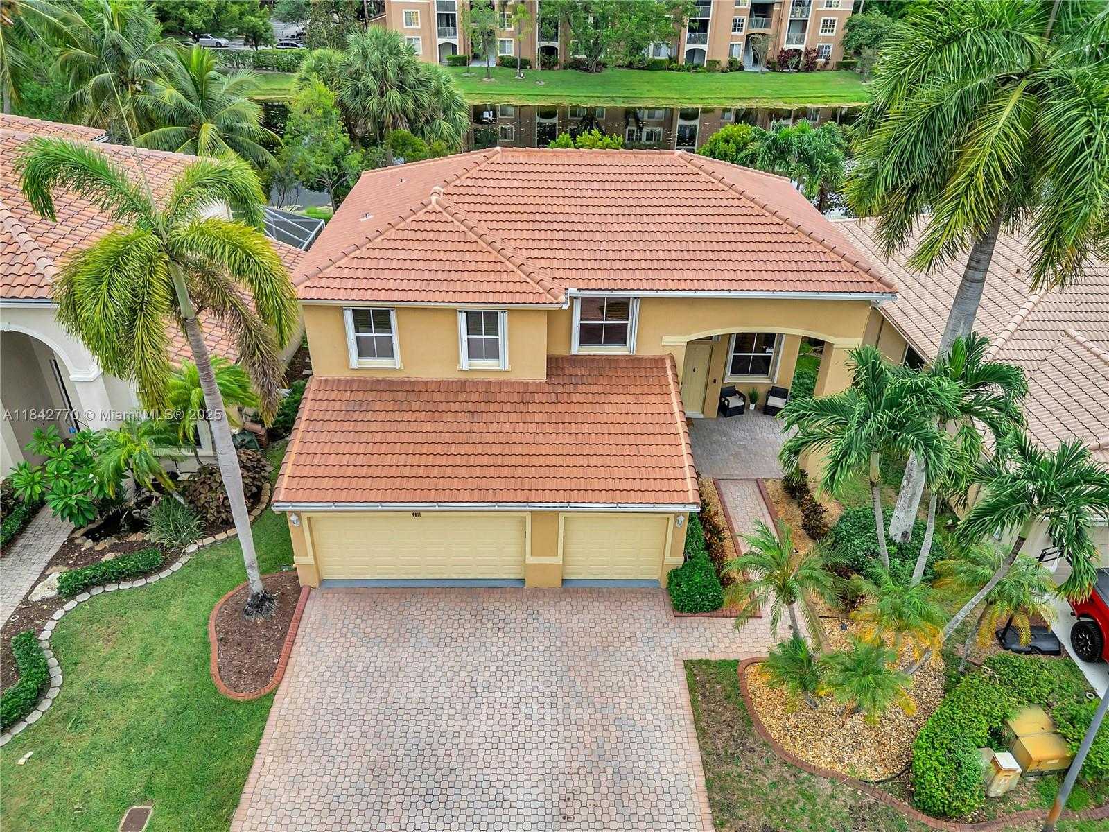 Small Image of 4811 NORTH WEST 55TH DR, Coconut Creek Number 48