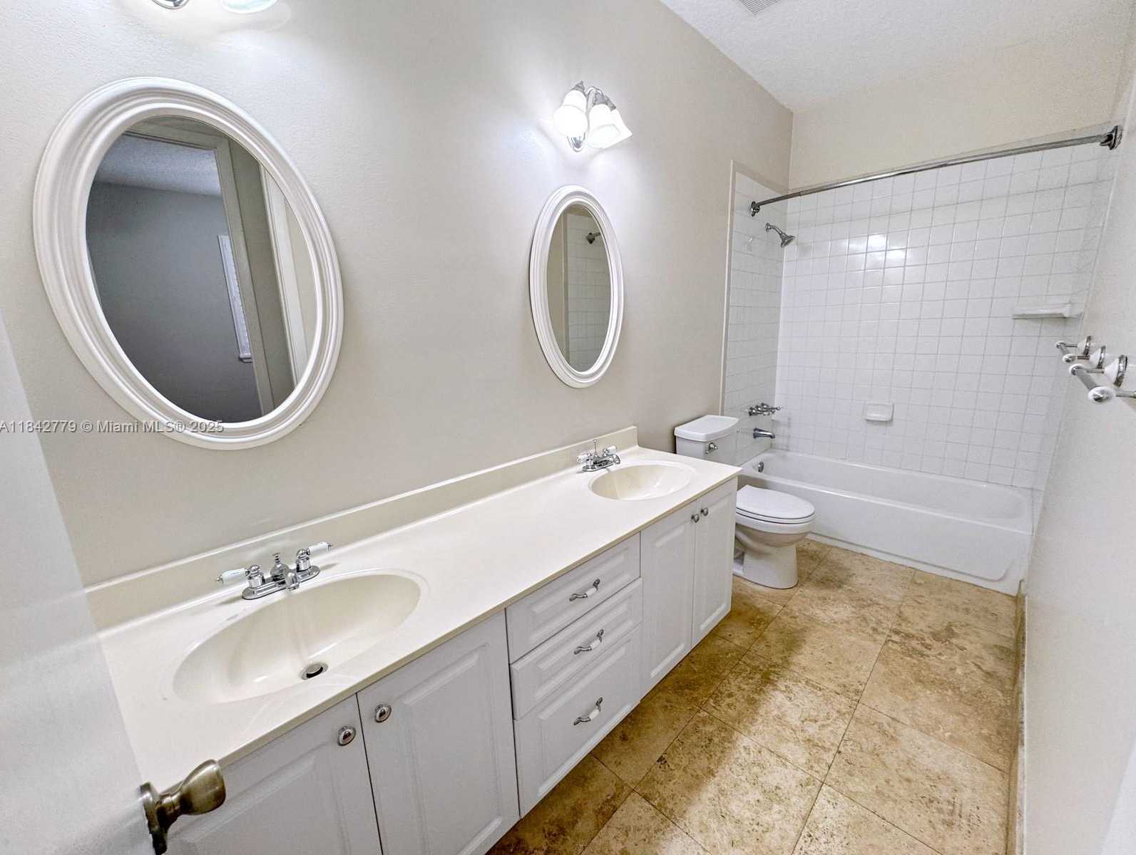 Small Image of 10621 PARIS ST, Cooper City Number 34