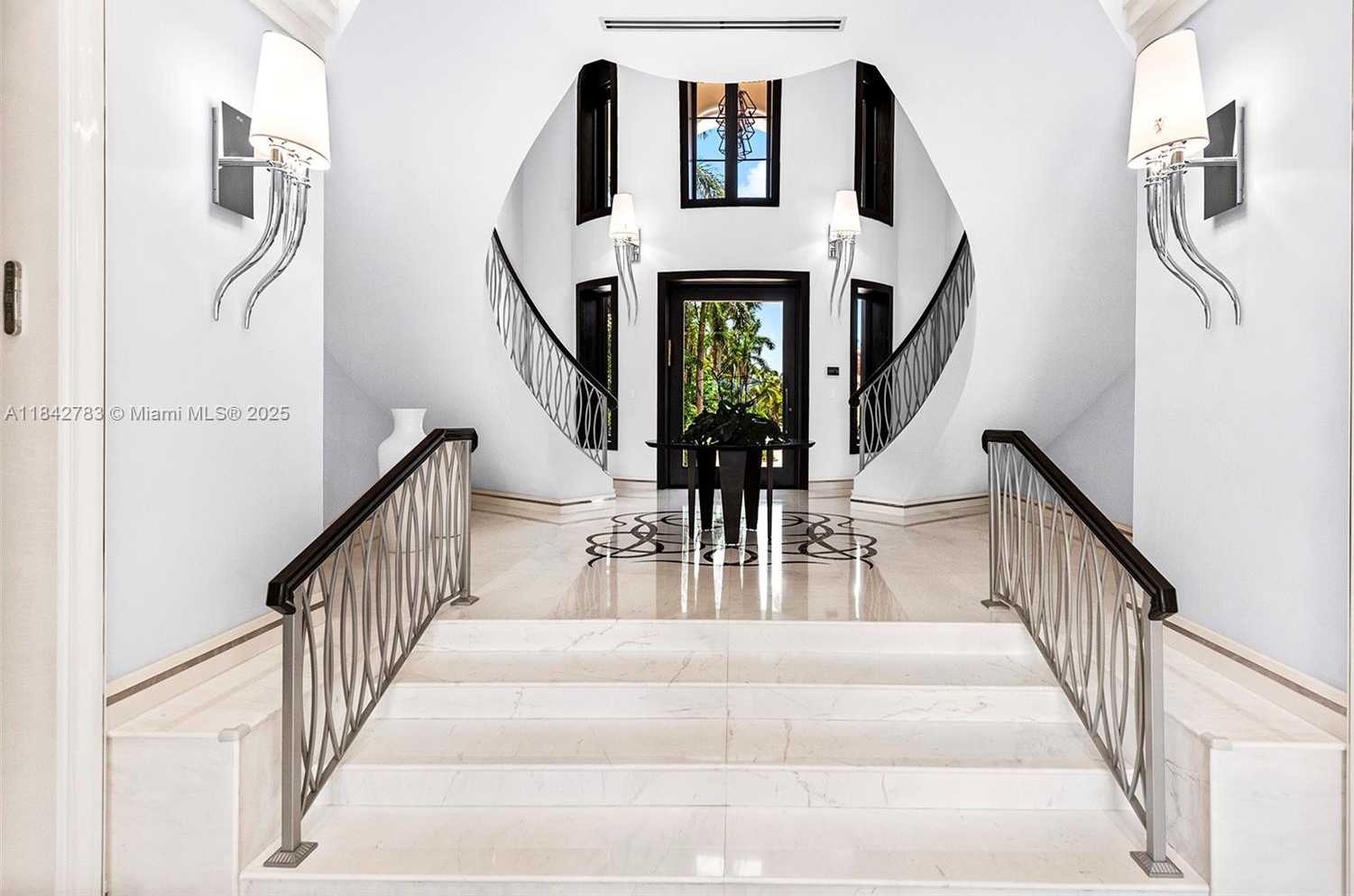 Small Image of 498 NORTH PARKWAY PKWY, Golden Beach Number 13