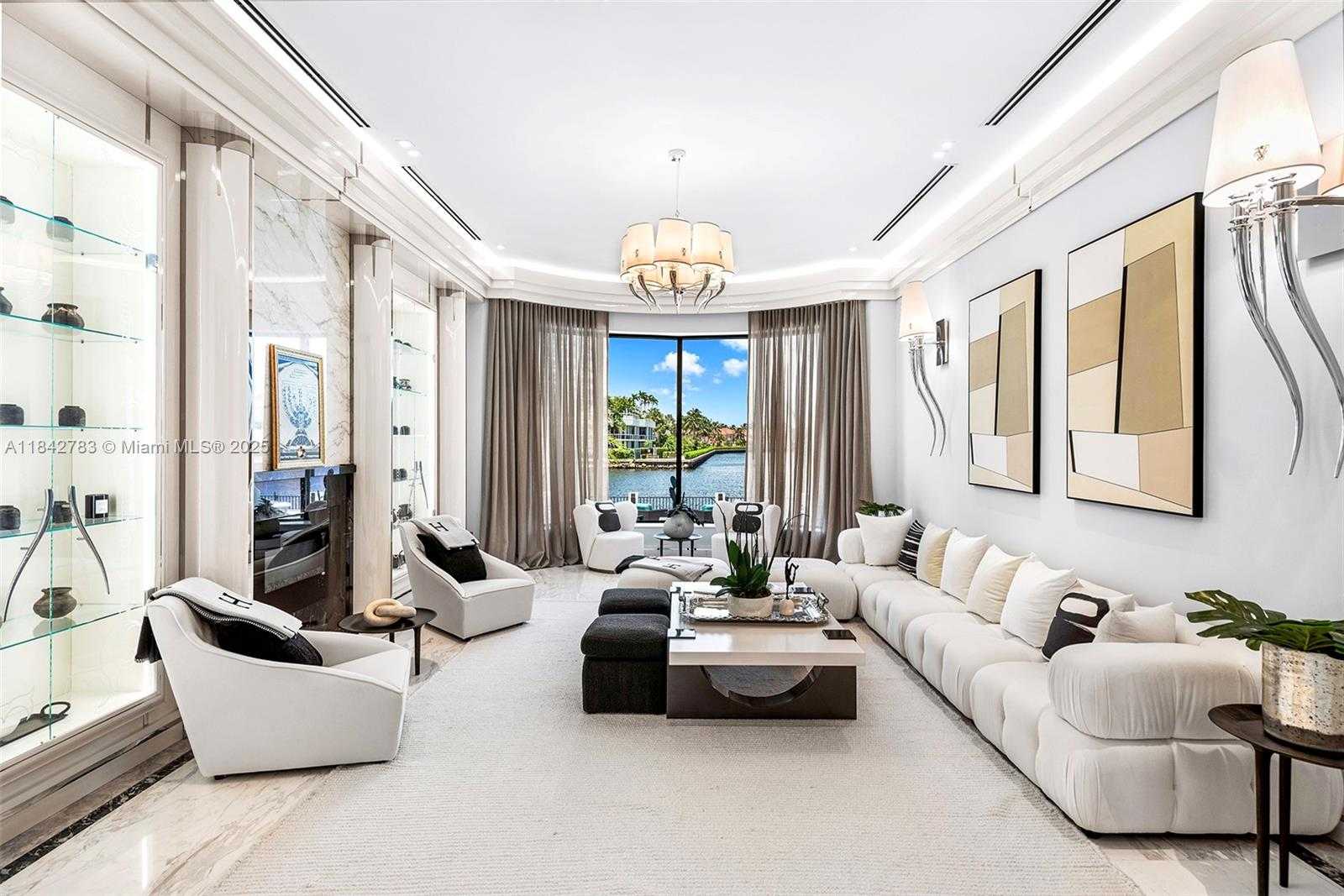 Small Image of 498 NORTH PARKWAY PKWY, Golden Beach Number 15