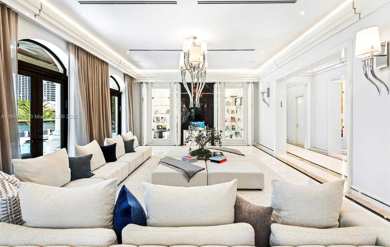 Small Image of 498 NORTH PARKWAY PKWY, Golden Beach Number 24