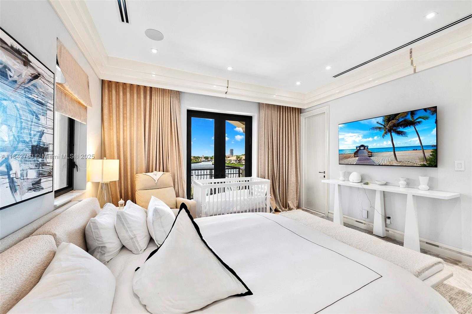 Small Image of 498 NORTH PARKWAY PKWY, Golden Beach Number 66