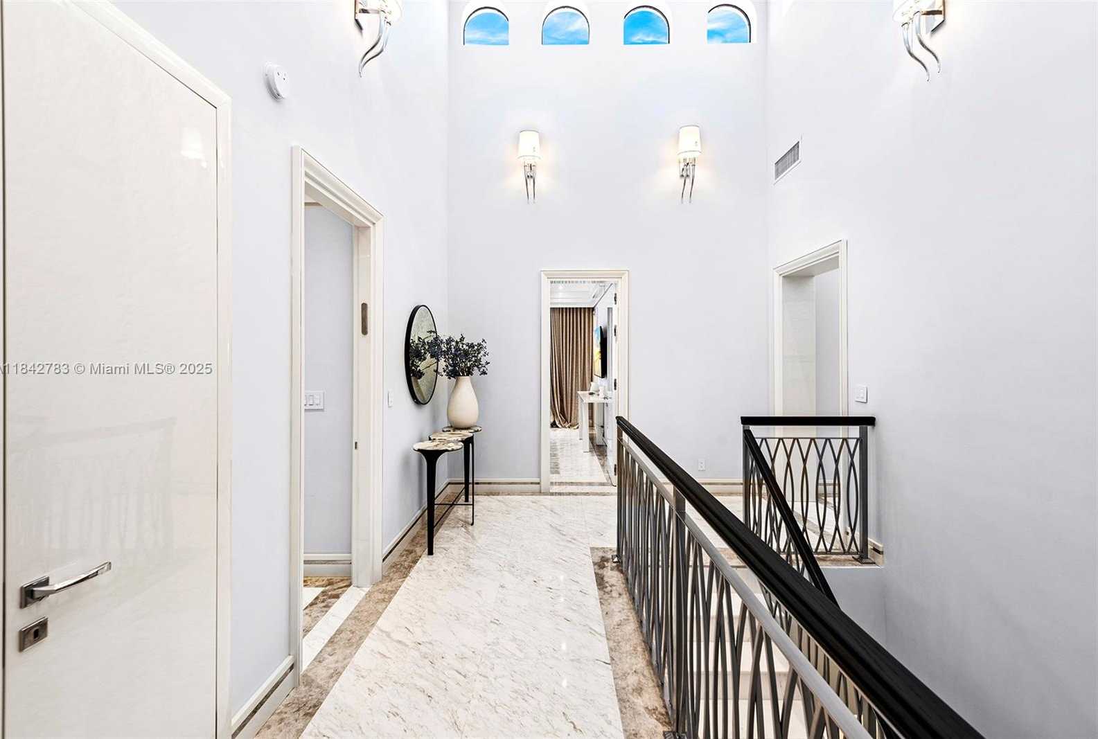 Small Image of 498 NORTH PARKWAY PKWY, Golden Beach Number 74