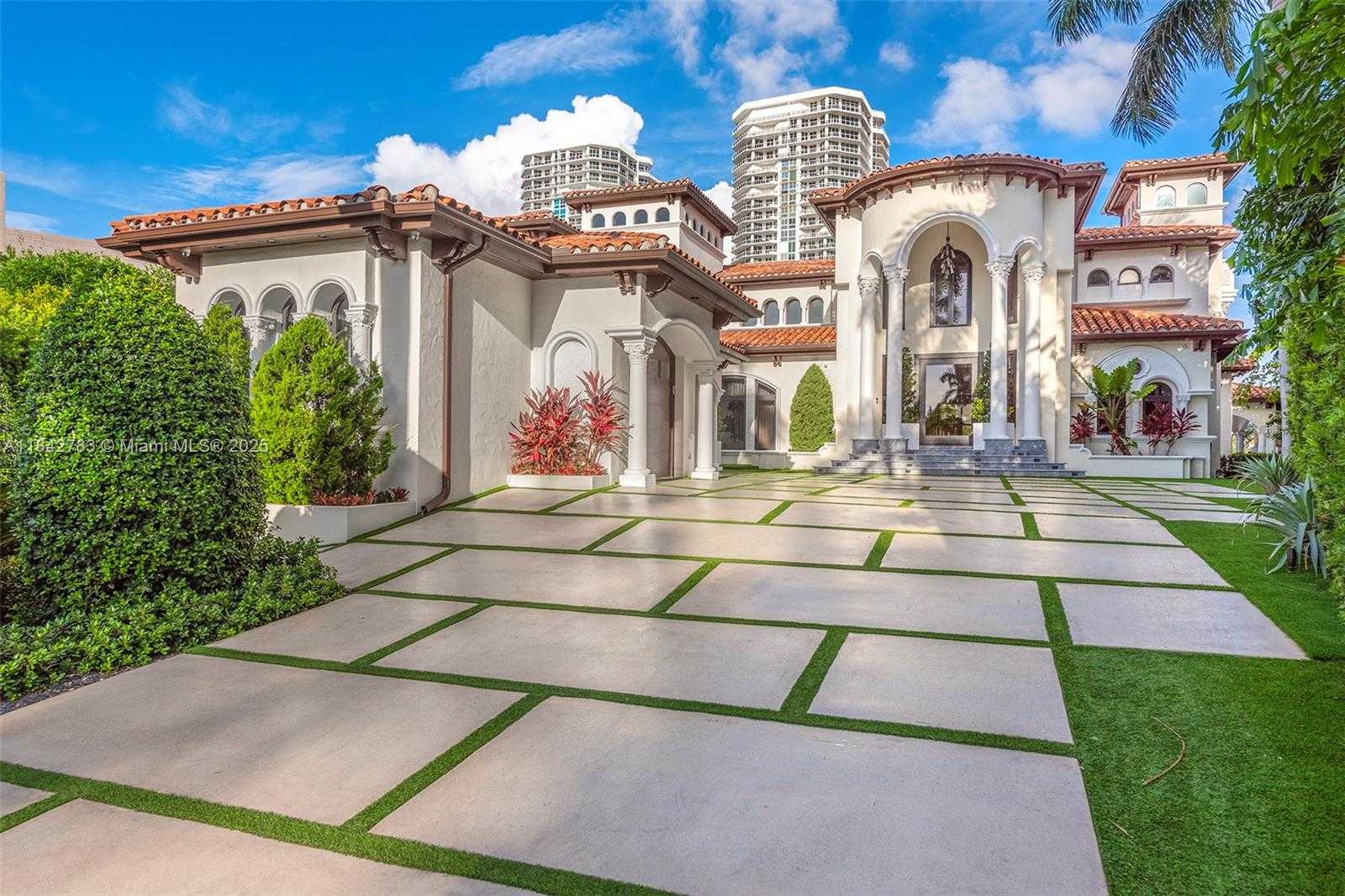 Small Image of 498 NORTH PARKWAY PKWY, Golden Beach Number 92