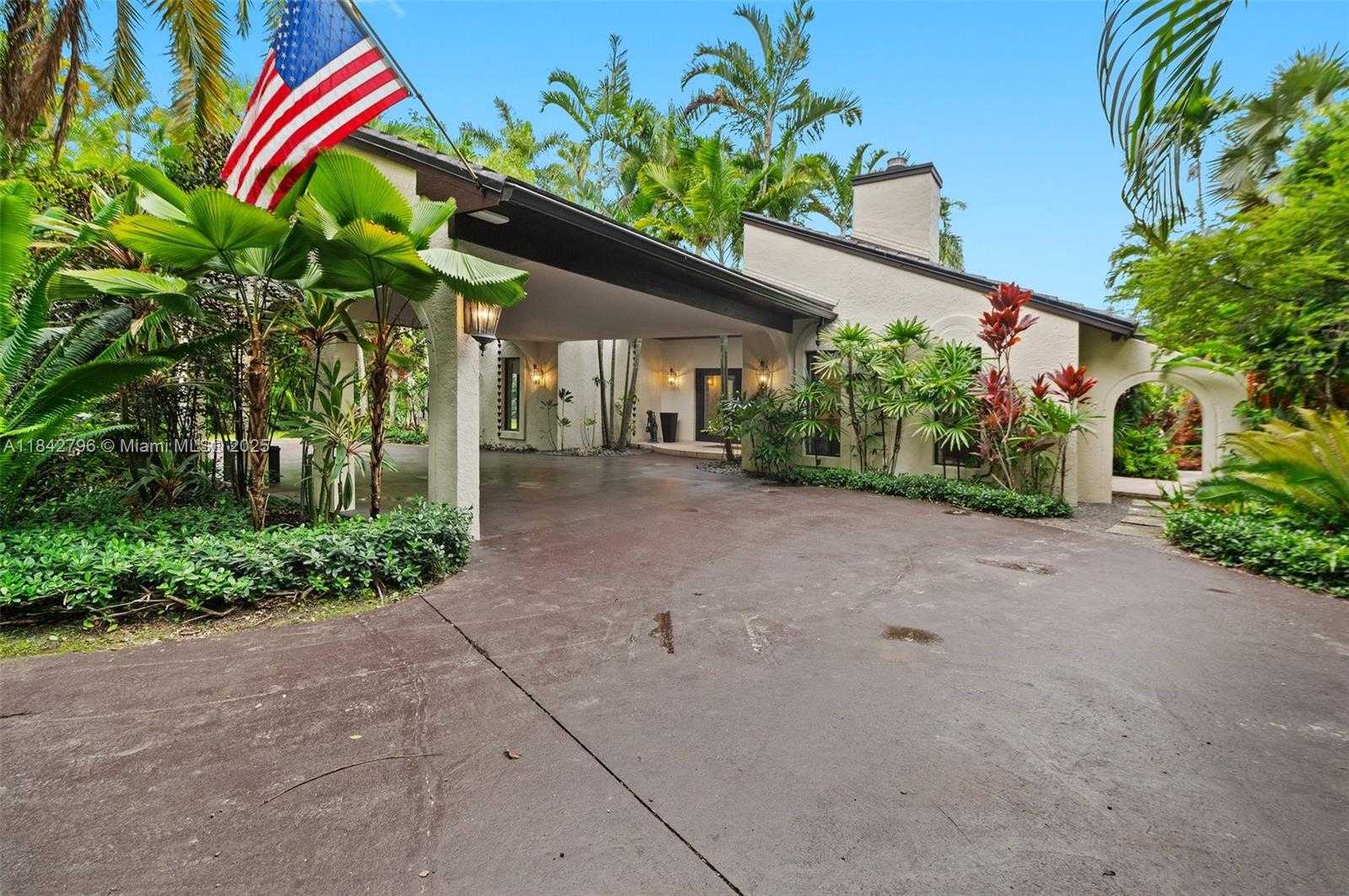 Small Image of 29733 SOUTH WEST 173RD CT, Homestead Number 43