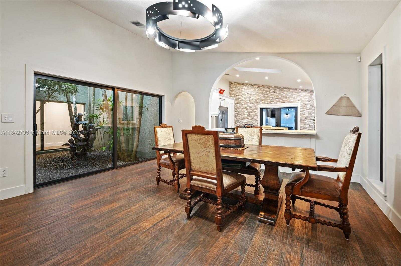 Small Image of 29733 SOUTH WEST 173RD CT, Homestead Number 7
