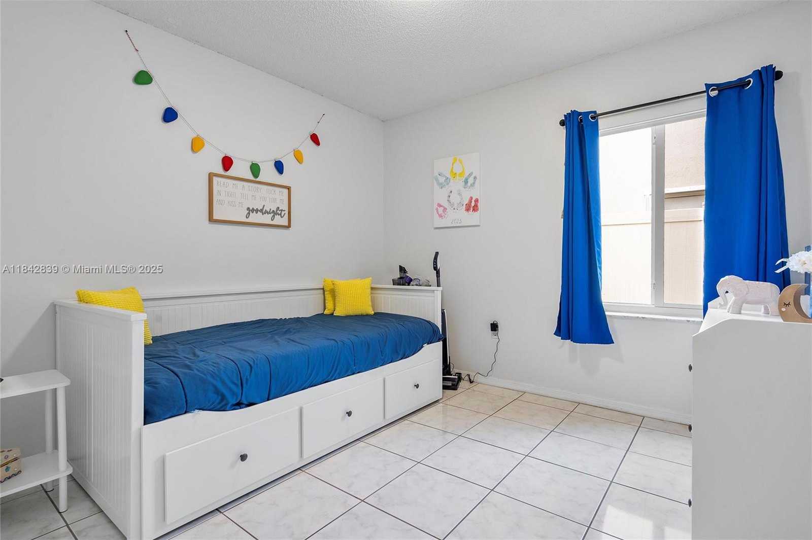 Small Image of 1841 SOUTH WEST 124TH WAY, Miramar Number 16