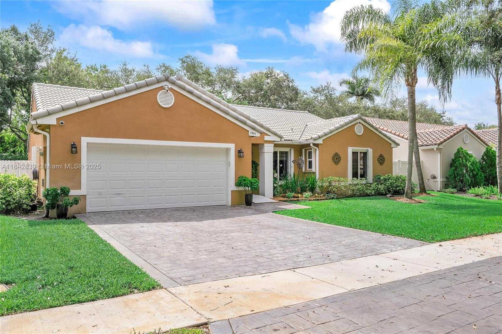 Small Image of 1841 SOUTH WEST 124TH WAY, Miramar Number 3