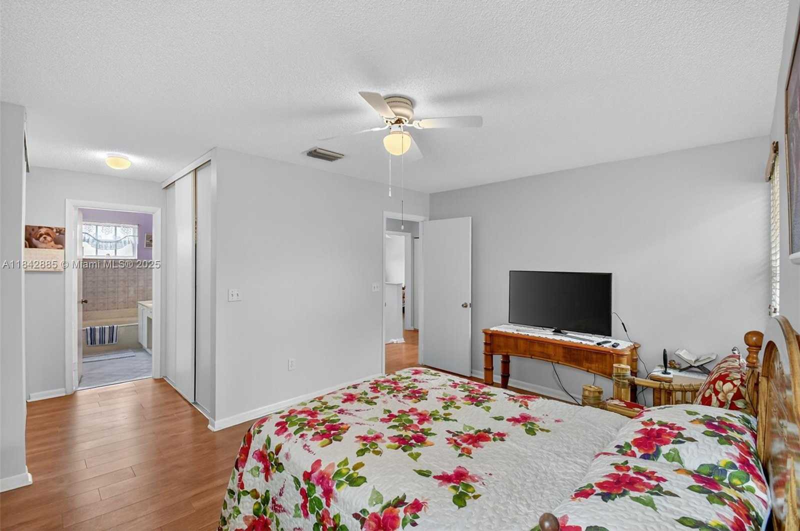Small Image of 347 NORTH WEST 153RD LN, Pembroke Pines Number 23
