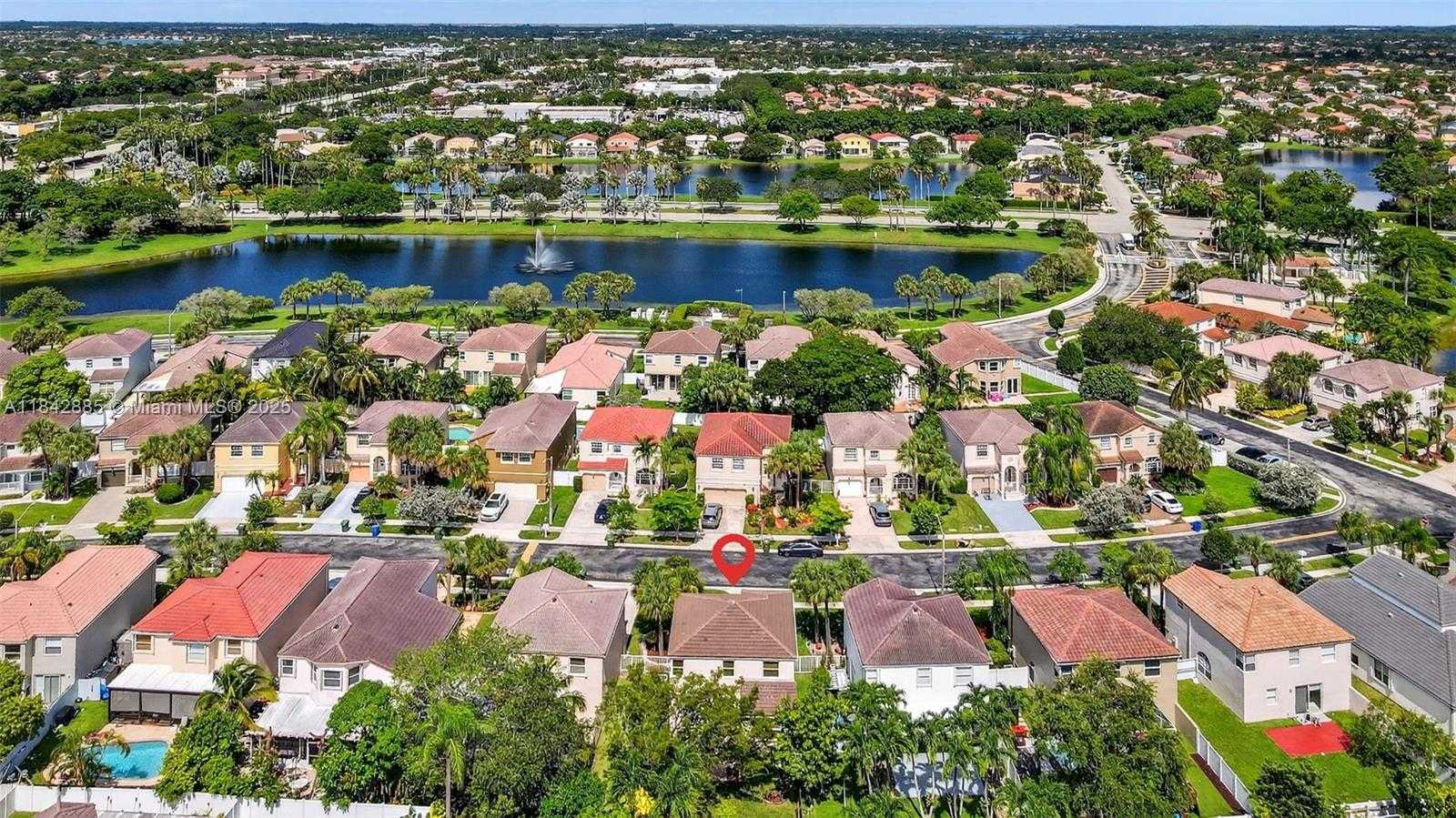 Small Image of 347 NORTH WEST 153RD LN, Pembroke Pines Number 50