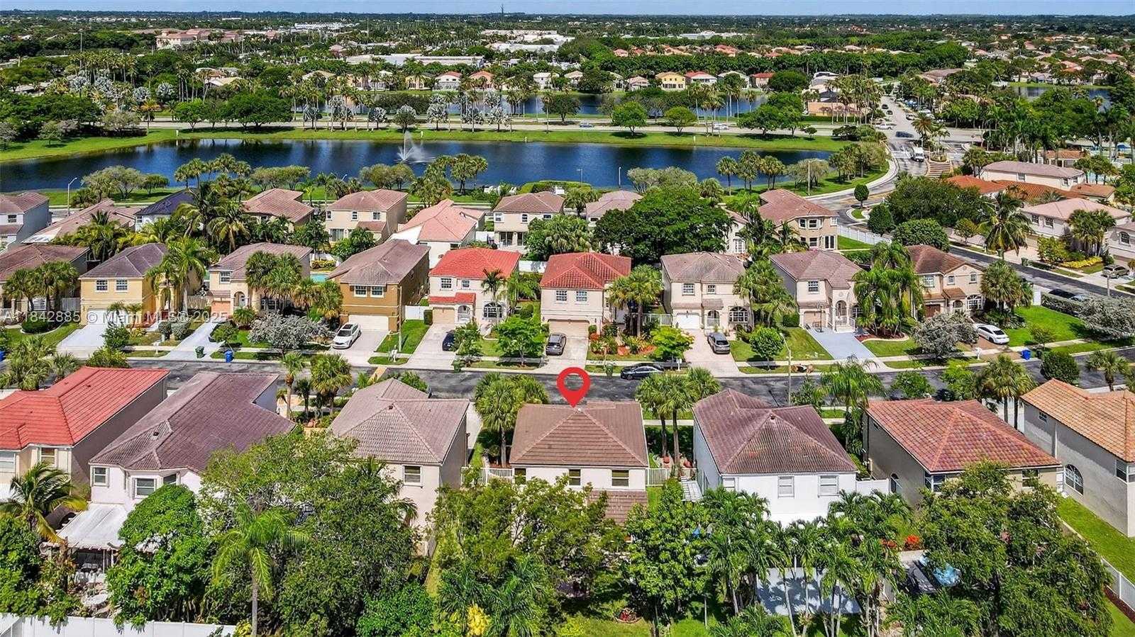 Small Image of 347 NORTH WEST 153RD LN, Pembroke Pines Number 51