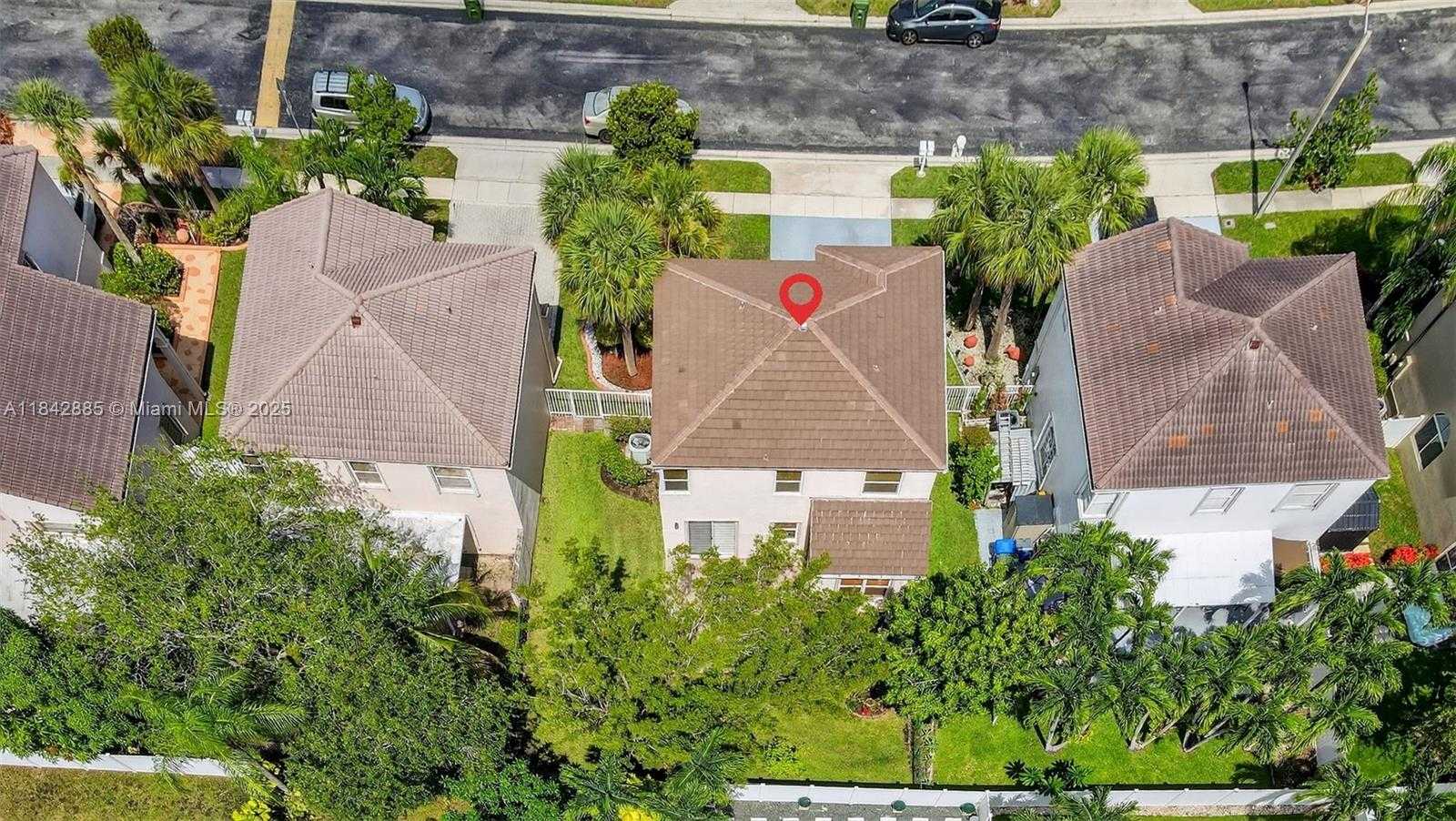 Small Image of 347 NORTH WEST 153RD LN, Pembroke Pines Number 52