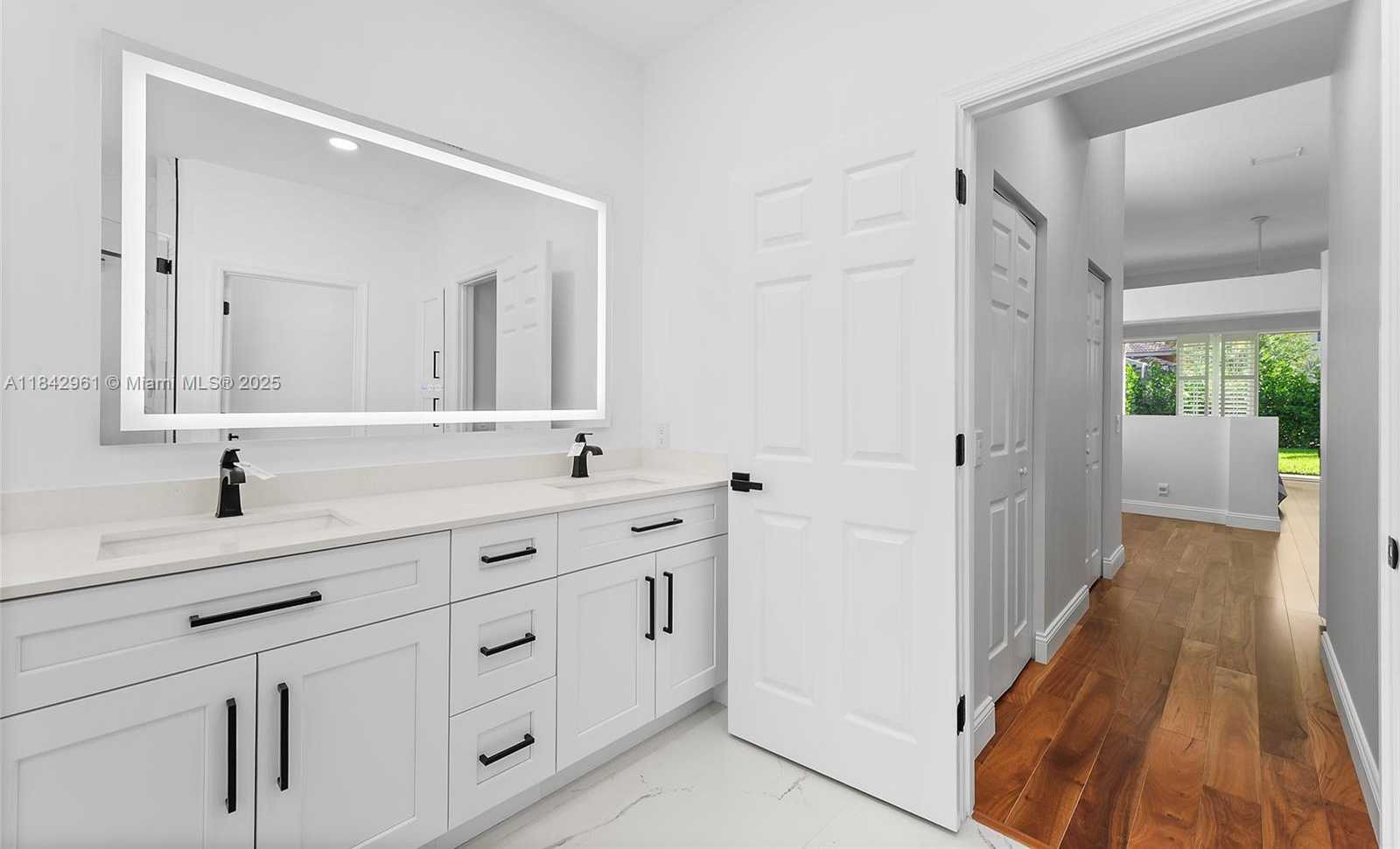 Small Image of 2530 HUNTERS RUN WAY, Weston Number 12