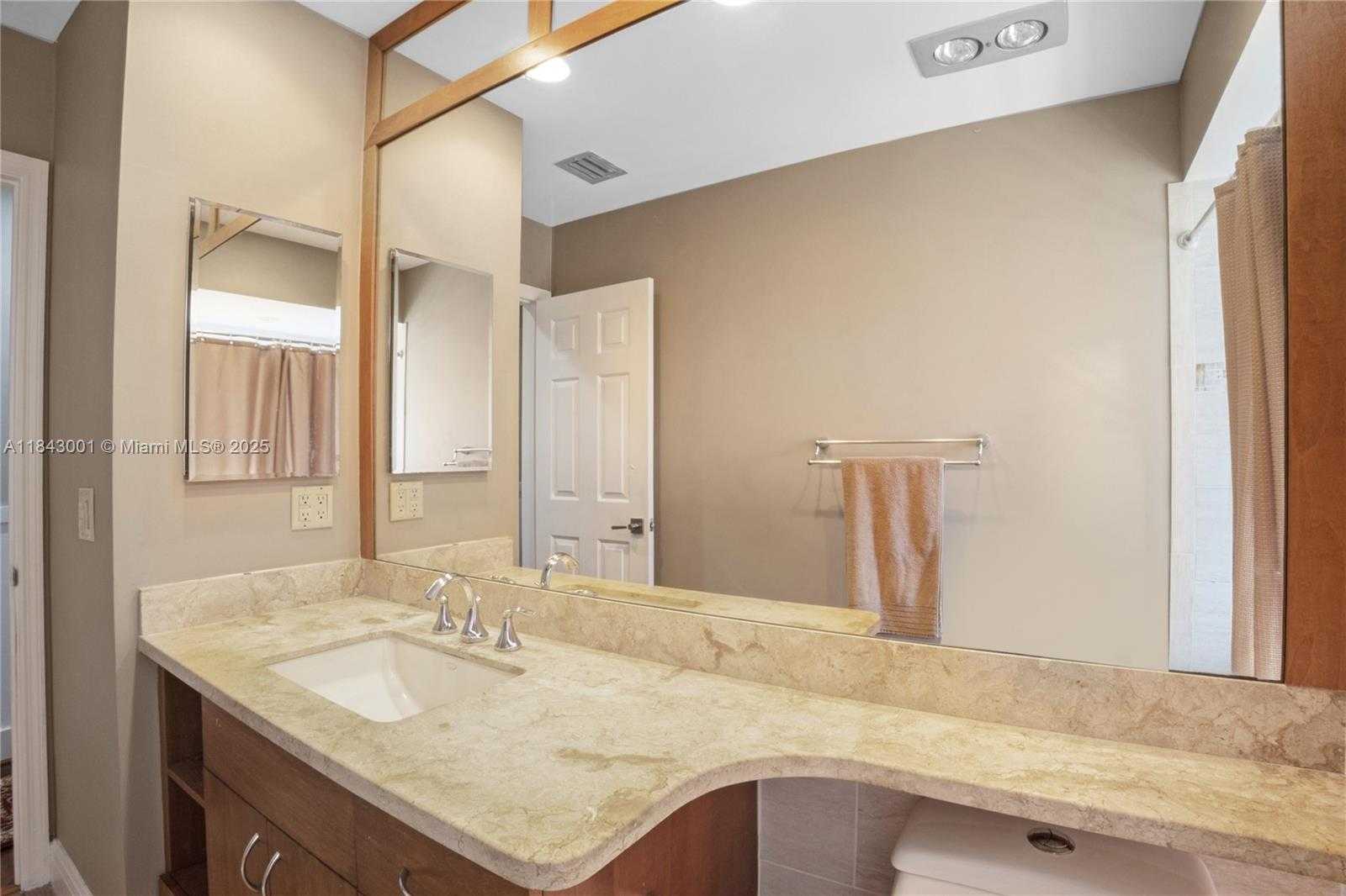 Small Image of 1031 SOUTH WEST 91ST AVE, Plantation Number 34