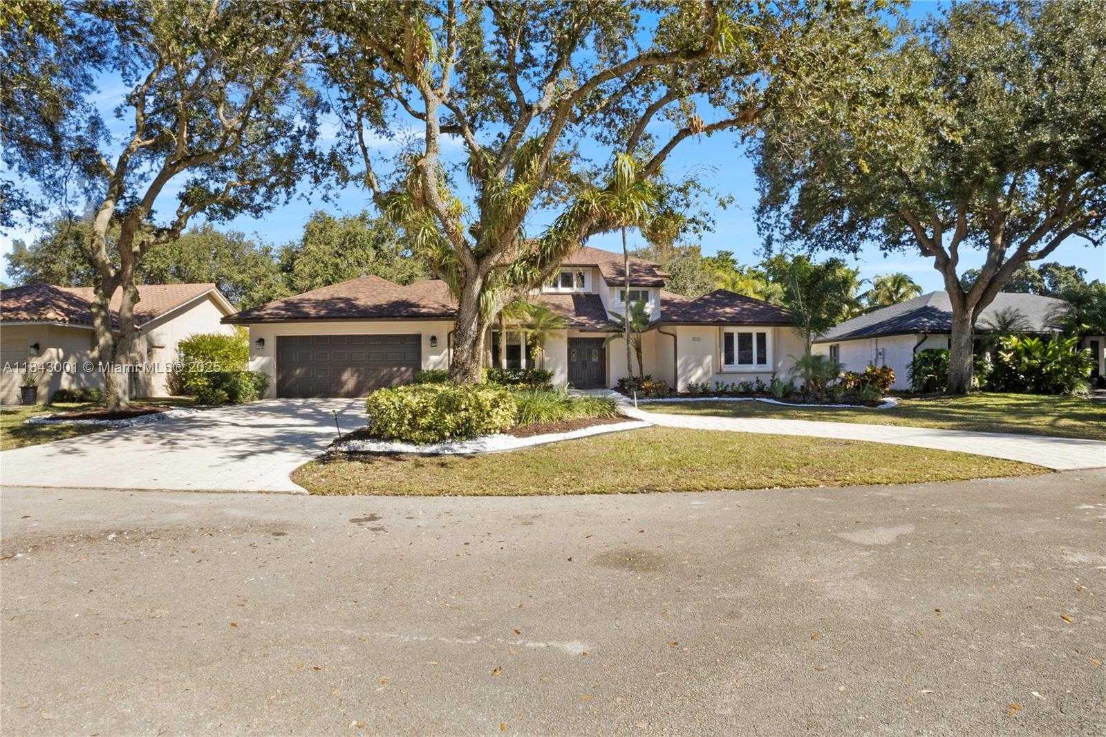 Small Image of 1031 SOUTH WEST 91ST AVE, Plantation Number 5