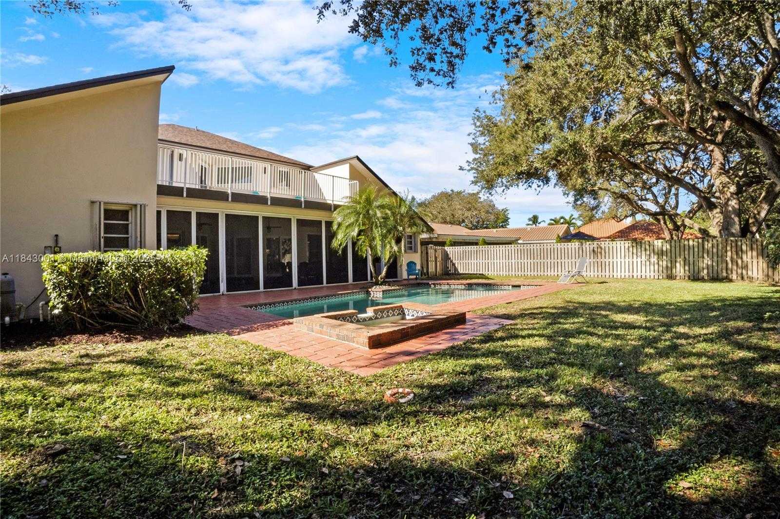 Small Image of 1031 SOUTH WEST 91ST AVE, Plantation Number 75