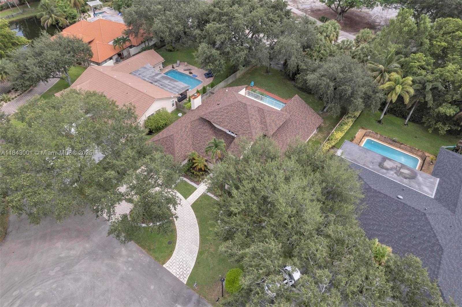 Small Image of 1031 SOUTH WEST 91ST AVE, Plantation Number 77