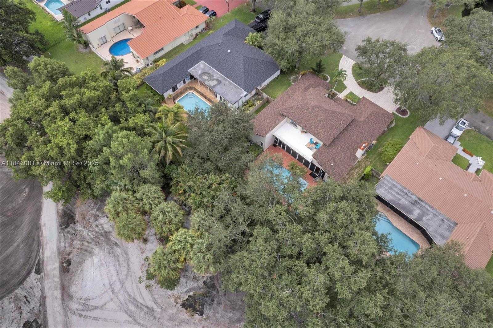 Small Image of 1031 SOUTH WEST 91ST AVE, Plantation Number 81