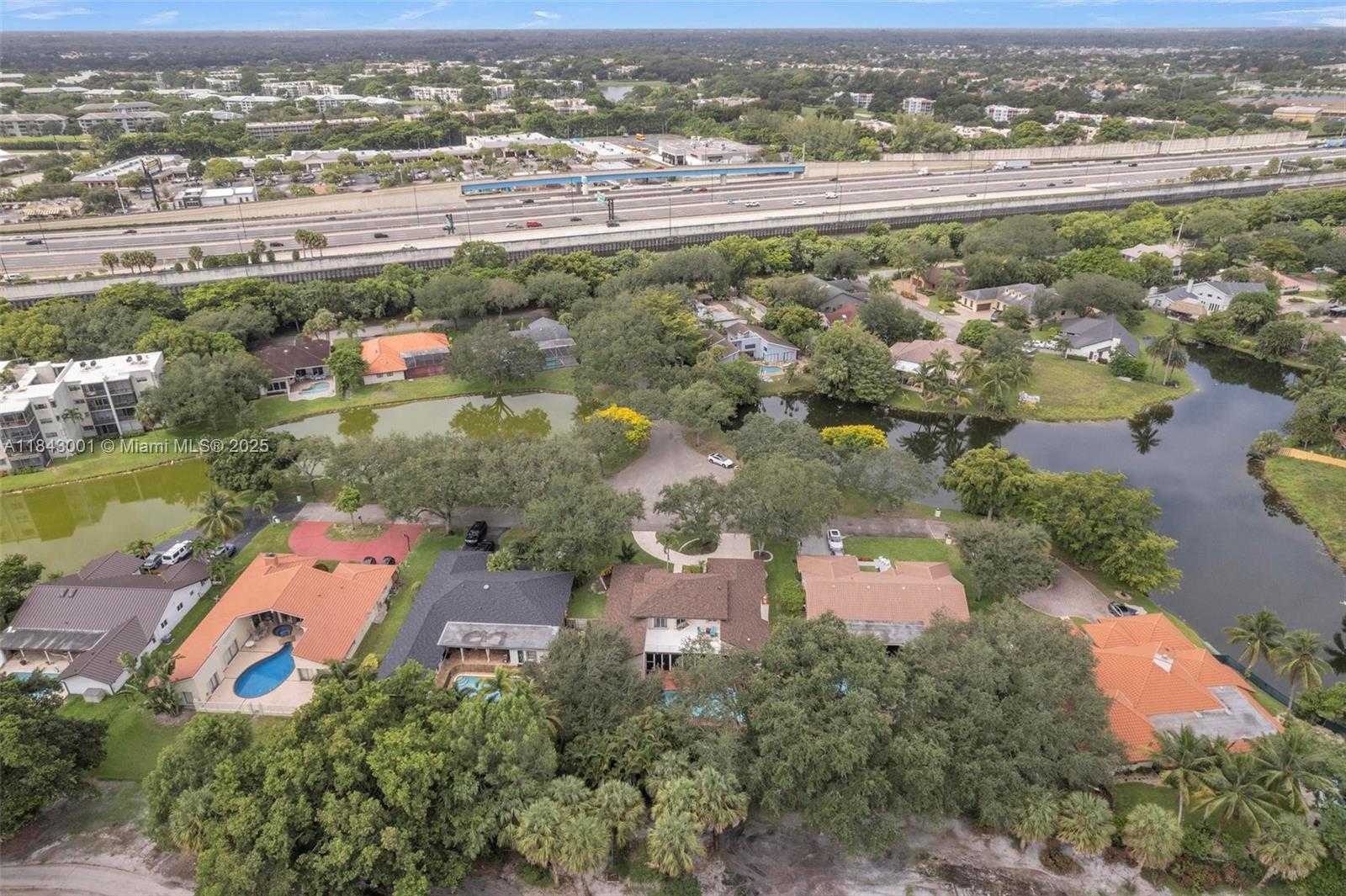 Small Image of 1031 SOUTH WEST 91ST AVE, Plantation Number 92