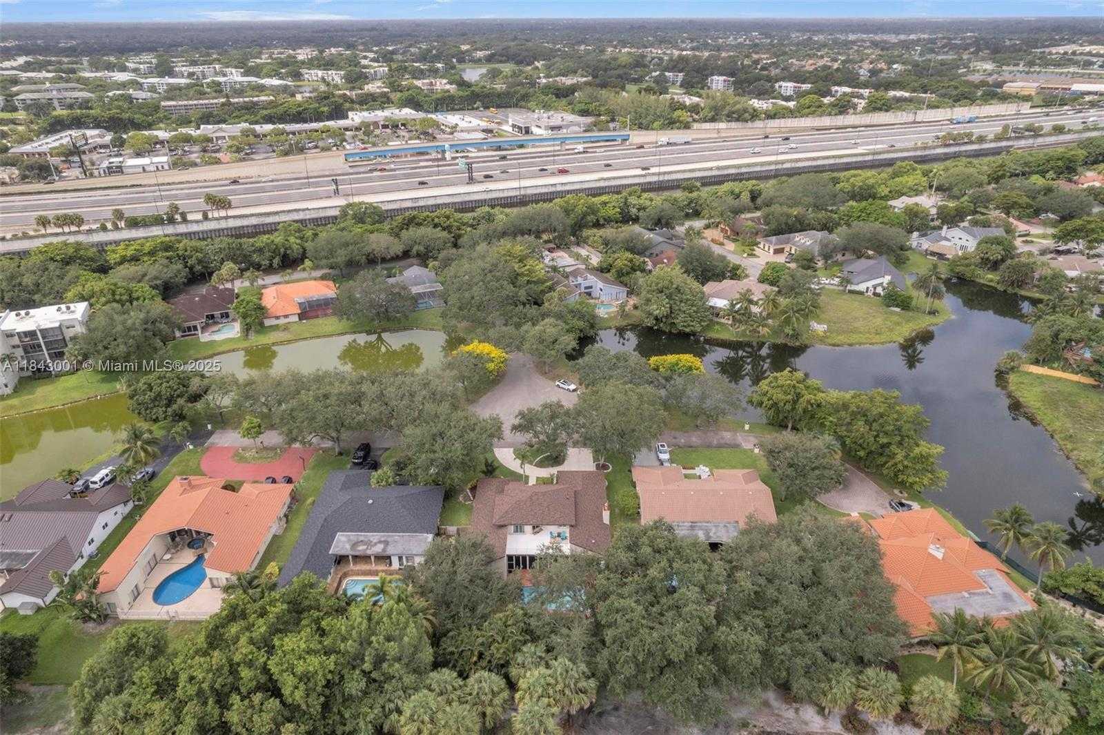 Small Image of 1031 SOUTH WEST 91ST AVE, Plantation Number 93