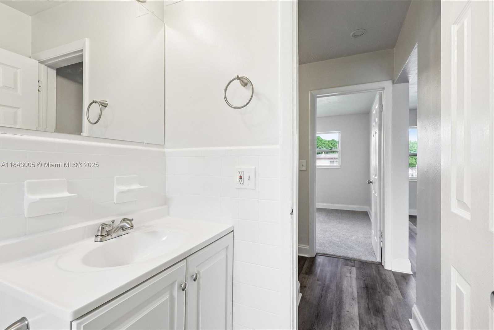 Small Image of 18025 NORTH WEST 6TH AVE, Miami Gardens Number 23