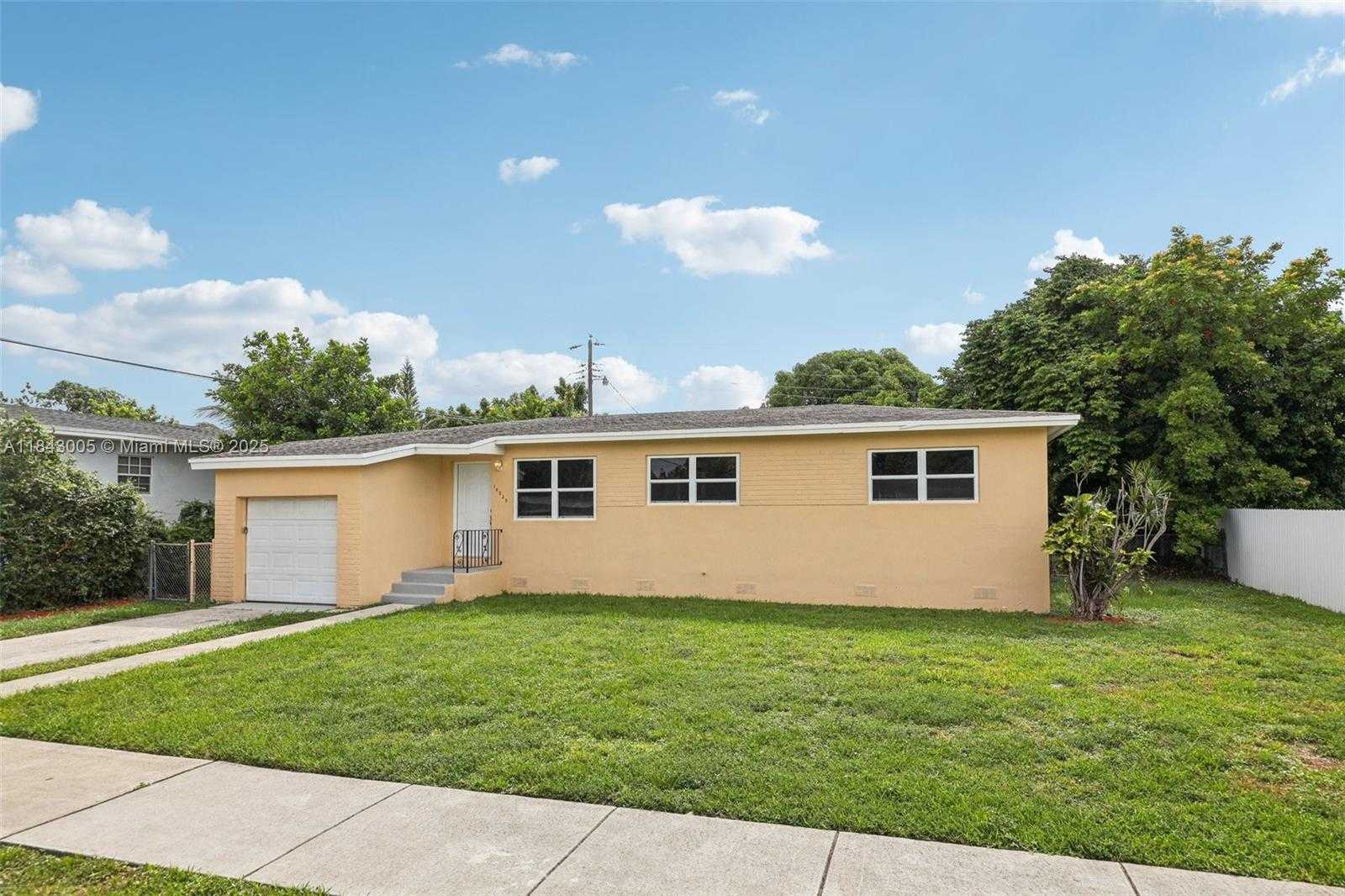 Small Image of 18025 NORTH WEST 6TH AVE, Miami Gardens Number 4