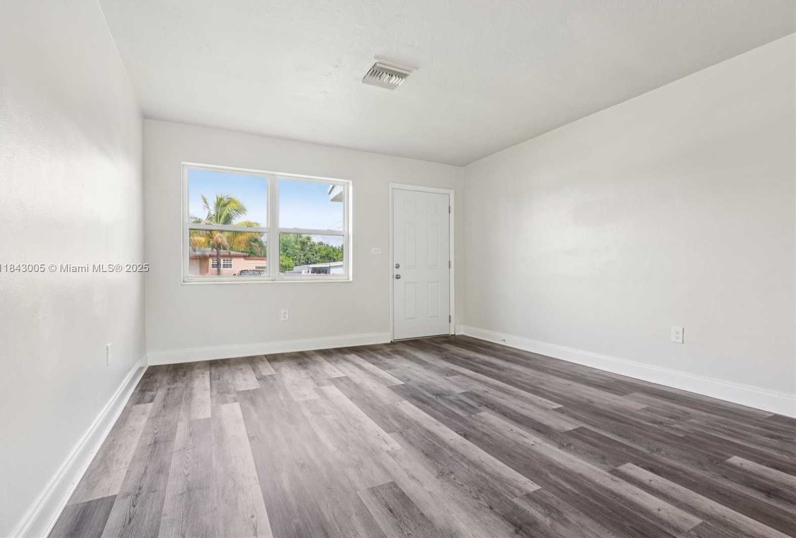 Small Image of 18025 NORTH WEST 6TH AVE, Miami Gardens Number 7