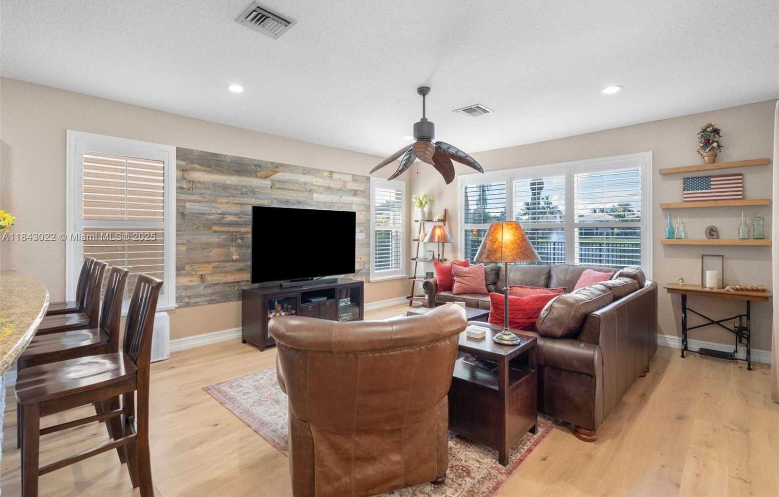 Small Image of 8864 MAPLE HILL CT, Boynton Beach Number 6