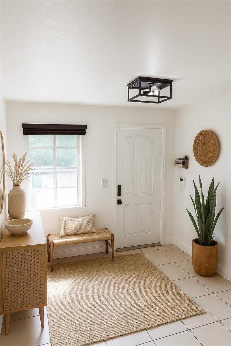 Small Image of 21416 NORTH WEST 13TH PL, Miami Gardens Number 6