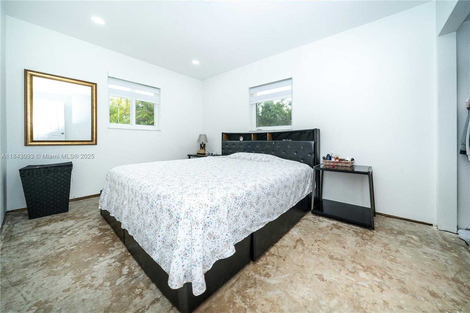 Small Image of 27441 SOUTH WEST 165TH AVE, Homestead Number 27