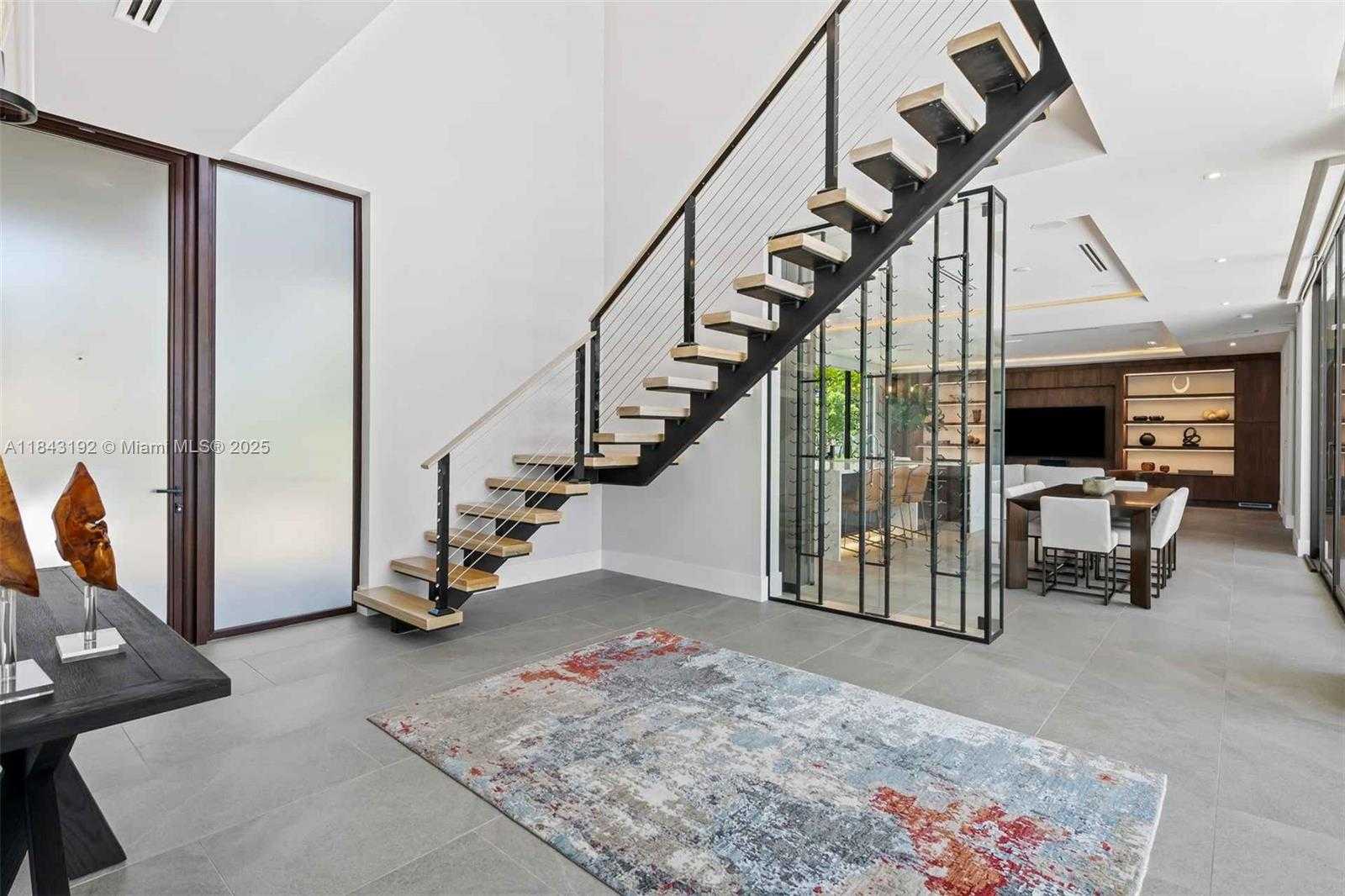 Small Image of 5288 ALTON RD, Miami Beach Number 13