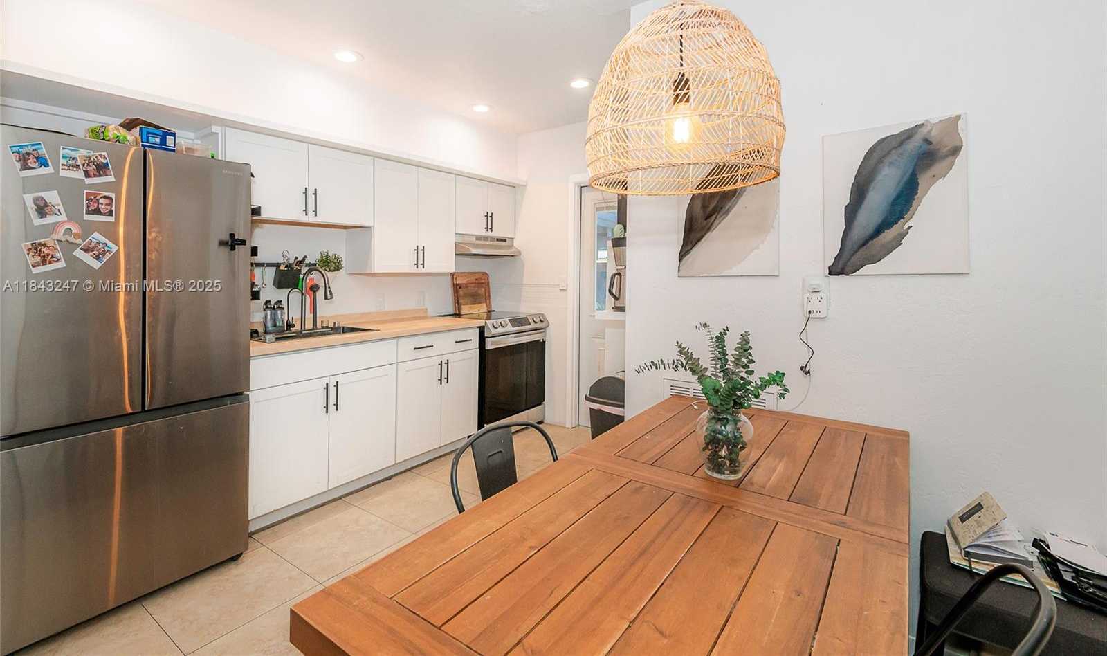 Small Image of 2506 HARDING ST, Hollywood Number 28