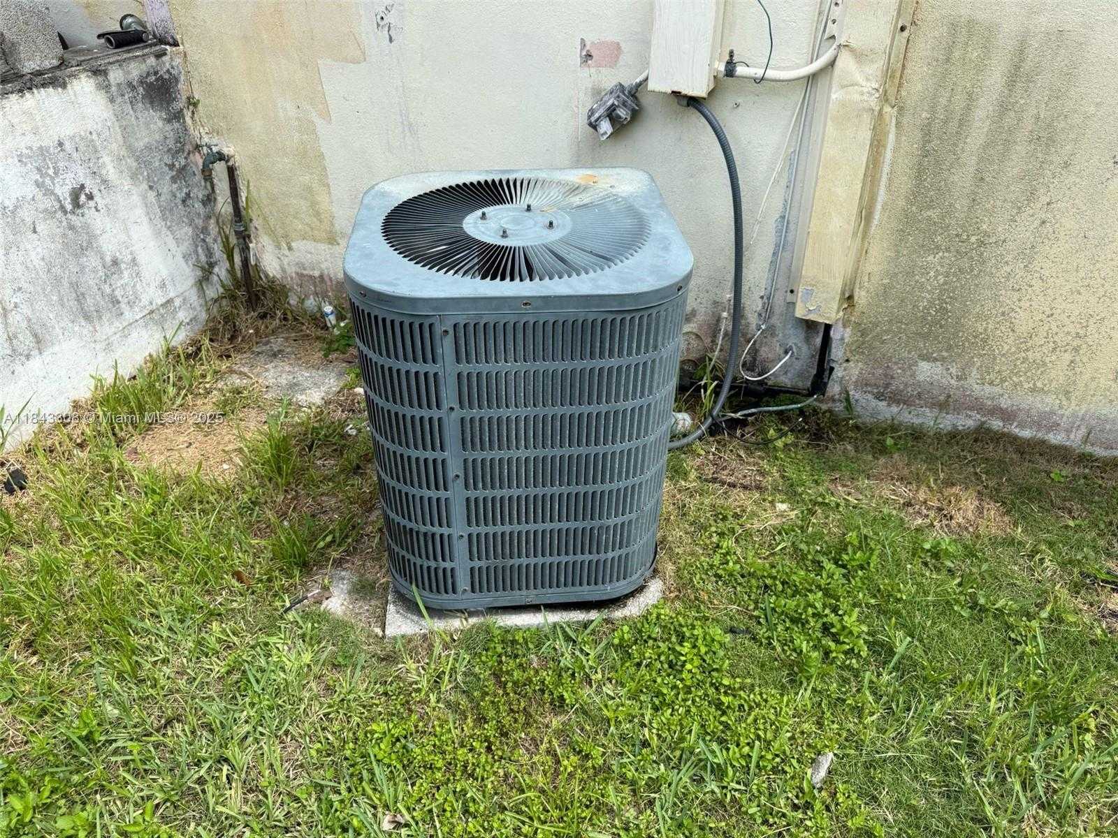 Small Image of 15240 SOUTH WEST 296TH ST, Homestead Number 21