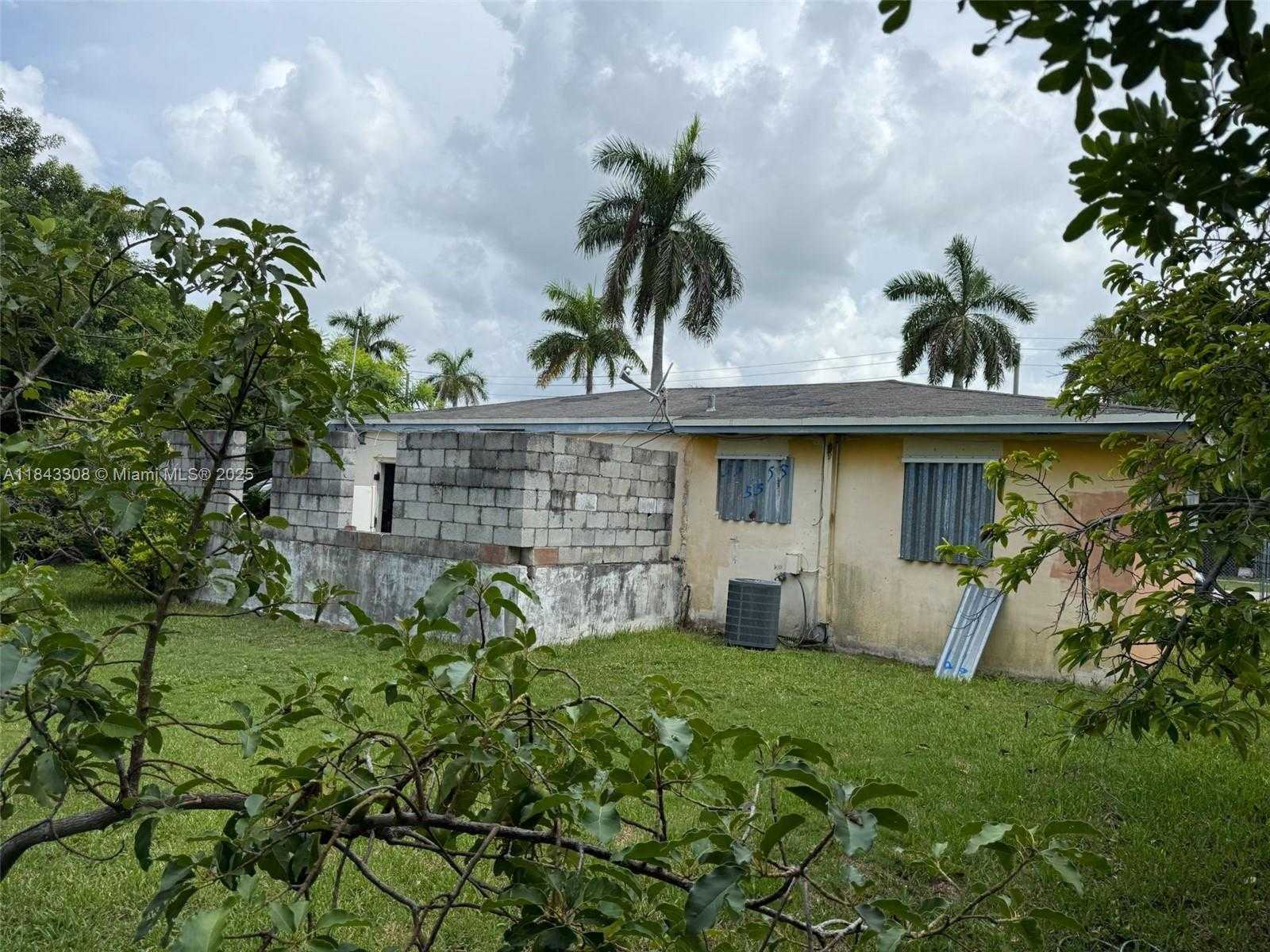 Small Image of 15240 SOUTH WEST 296TH ST, Homestead Number 22
