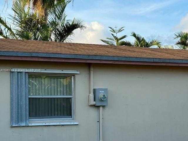 Small Image of 14374 SOUTH WEST 297TH TER, Homestead Number 17