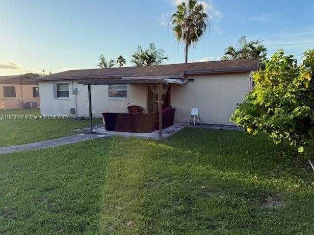 Small Image of 14374 SOUTH WEST 297TH TER, Homestead Number 19