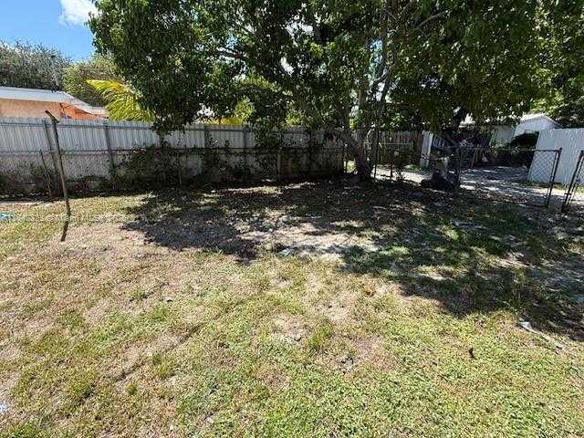 Small Image of 125 NORTH WEST 122ND ST, North Miami Number 15